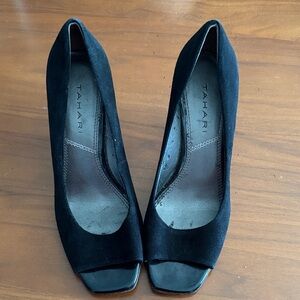 Tahari Black Suede Open-Toe Pumps Size 6